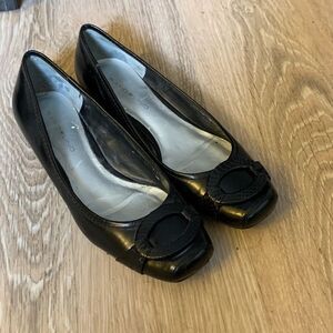 Bandolino black square toe ballet flats Snakeskin Oval Buckle Flat Leather 7.5